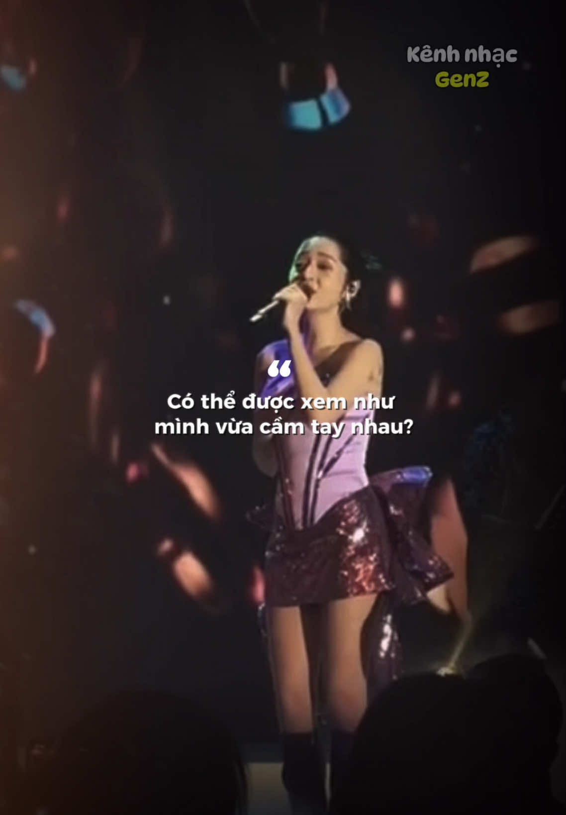 Chỉ là giờ đây em không còn được là 