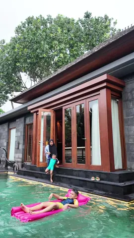 Lagi santai kawannn 😝