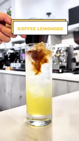 Coffee lemonade☕️🧊🍋 #LibertyAcademy #uongcungtiktok #douongngon #dayphache #hocphache #barista #congthucphache #coffeelemonade #coffee #lemonade 