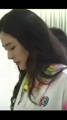 How did it started? .💙 #LingOrm #LinglingKwong #OrmKornnaphat #thaiglseries🏳️‍🌈 #wlw #fyp @ออมออมเอง:^D @Lingling Kwong 