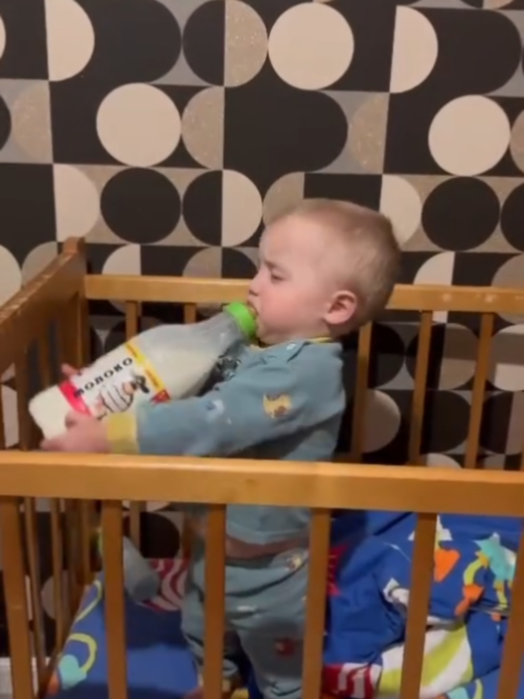 this is hilarious 🤣 #ضحك #fpyシ 