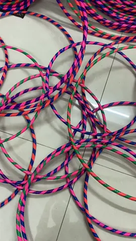 Các loại vòng lắc eo dành cho bé bên em ạ.  #sunvonglac #taptheduc #vonglac #fyp #viral #tiktok #vietnam 