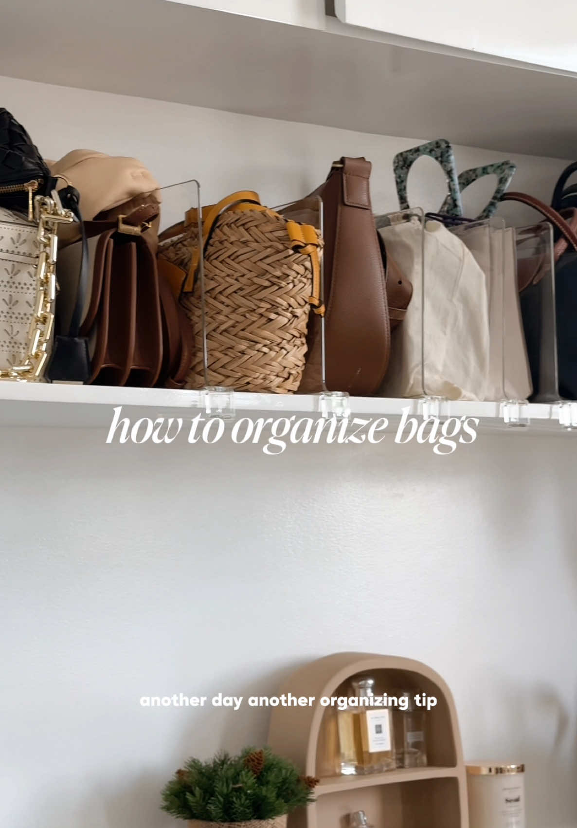 Here’s my tip on how to organize bags. Hope this helps! #homeorganization #bagorganizer #homebuddiesph #hometips #organizingtips #organizewithme #homefinds #fyppp 