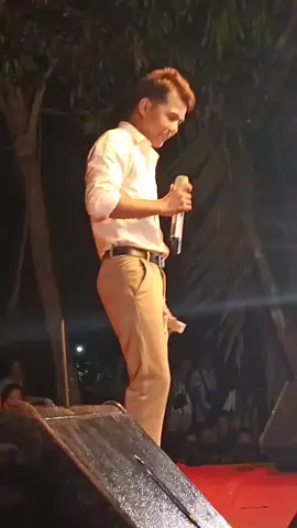 #ဆင်းရဲတဲ့သူရွှေမျိုးမရှိ #aungkhantpaing #အောင်ခန့်ပိုင် #မသိအုံးဟ #entertainment #fypシ゚ #foryou #everyone @အောင်ခန့်ပိုင်(မသိအုံးဟ)✅ @အောင်ခန့်ပိုင်(မသိအုံးဟ)✅ @အောင်ခန့်ပိုင်(မသိအုံးဟ)✅ 