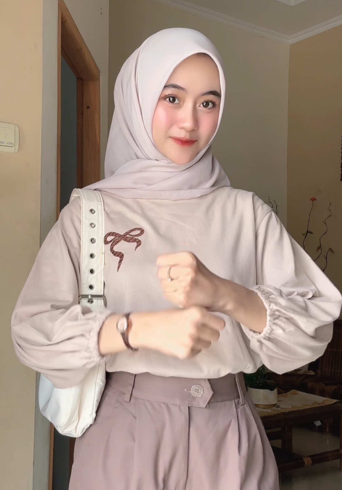 Blouse pita cakep powl😍🎀💸🪷 #blouse #pita #blousewanita #blousemurah #outfitsimple 