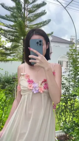 เกรสดอกไม้น่ารักสุดๆ พร้อมส่งจากไทย
