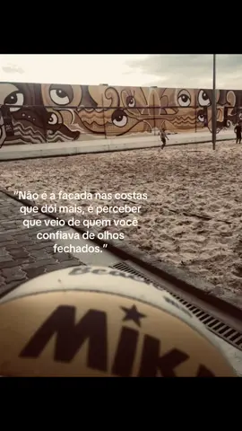 🧏🏽‍♀️ #amizade #falsidade #fals #traicao 