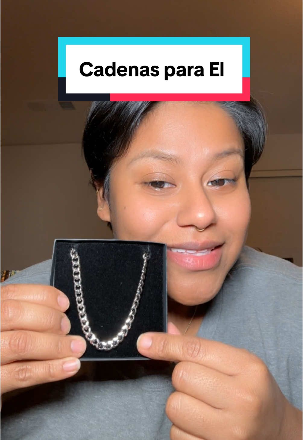 Una cadena para el esta navidad amiga.. piensalo #regalosparael #regalos #navidad #NewYearNewAura #spotlightfinds #tiktokmademebuyit #christmas #gift #giftsforhim 