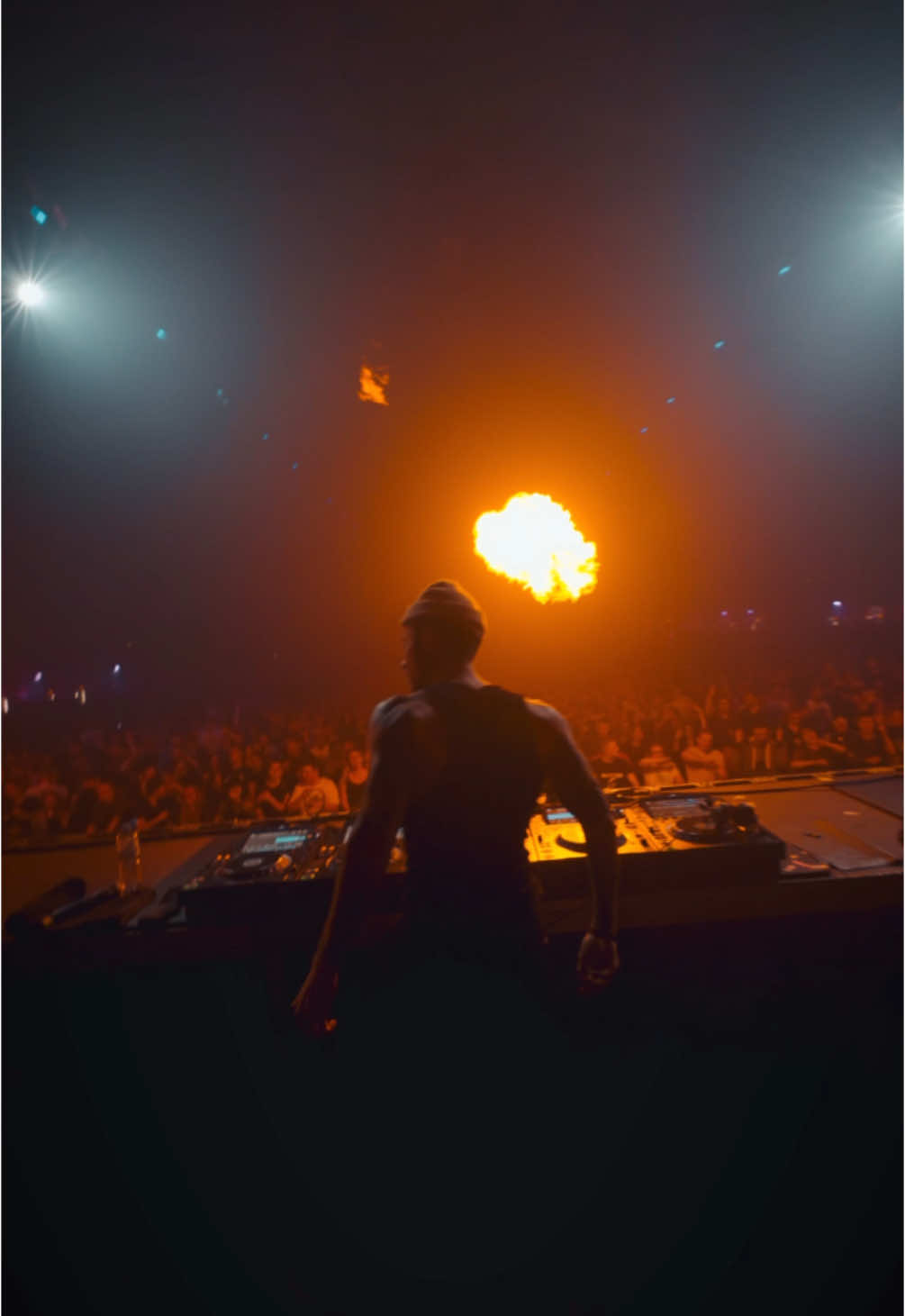 Almost nailed the lyrics 🙃 #blablabla #techno 