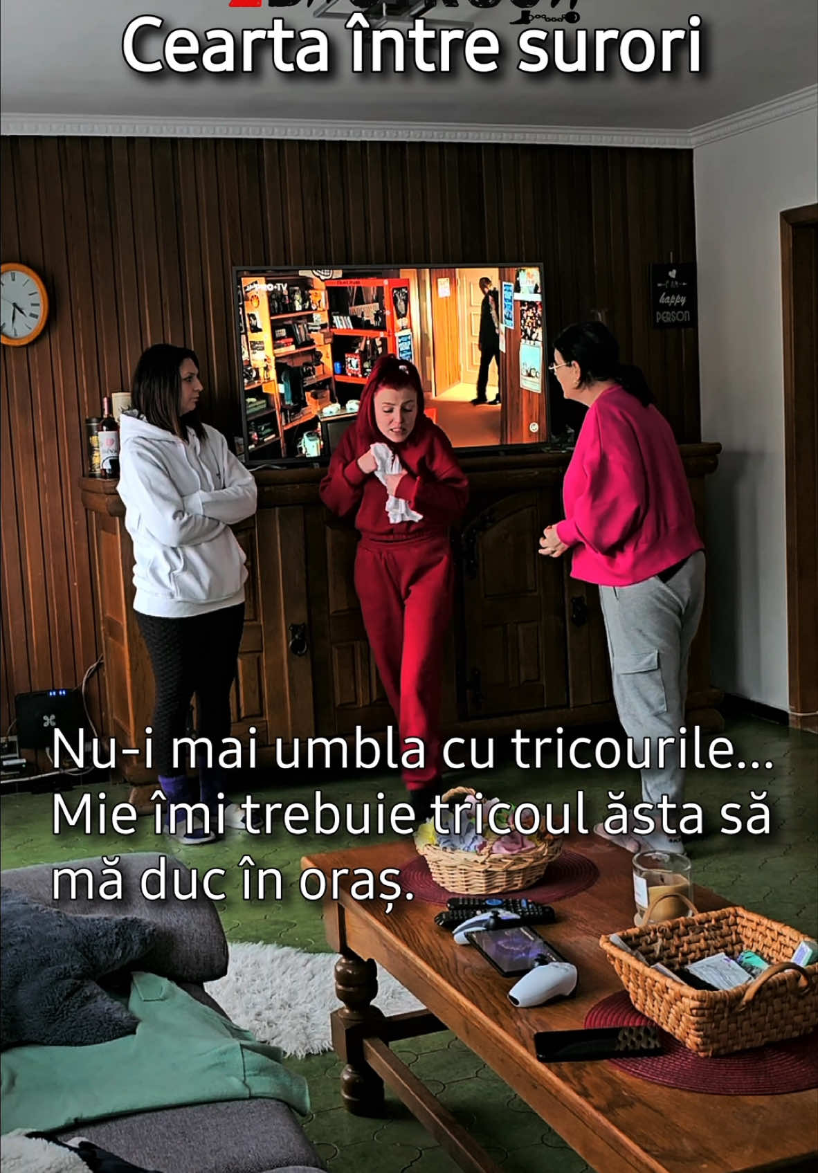 #2distrusi #doidistrusi #distrusii #pretentii #fatacupretentii😂 #girls #gagici #lectiadeardeleneza #ardeleneză #mamaardeleanca #clujnapoca #baiamare #bucuresti #iasi #mamainaintedepaste #mori #mamainaintedecraciun #oradea #bihor #mapispeminederas😂😂😂😂😂🤣🤣🤣🤣🤣🤣🤣 #morderas😂😂😂😂😂😂😂 #parodie #pamflet #comedie #nustiudacaajungempeforyou #haipefy #peforyou #misiuneatiktok #5pasidebine #razvanmaxi213 #kmeliabertel #berteldennis #razvanbertel #mama #celular #telefon #mobil #nuraspunde #instructiuni #curatenie #uzcasnic #familie #fete #surioare #surori #soră #soramea #ceartasurori #fratii #ceartaintrefrati #ceartaintresurori🤦🏻‍♀️😅 @K-Melia @DennisBertel @Ligia Mirela Muresan @FOX 