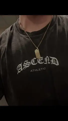 Happy to announce that I am an Ambassador for @ascend.athletic‼️Use my Promo code RECINOS44 link is in my bio for 15%, super excited to see what the future holds! https://ascendathletic.net/discount/RECINOS44.     #gym #Fitness #training #bodybuilding 