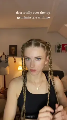 Extra gym hairstyle  #gymhair #hairstyletutorial #hairtok #longhairstyles 