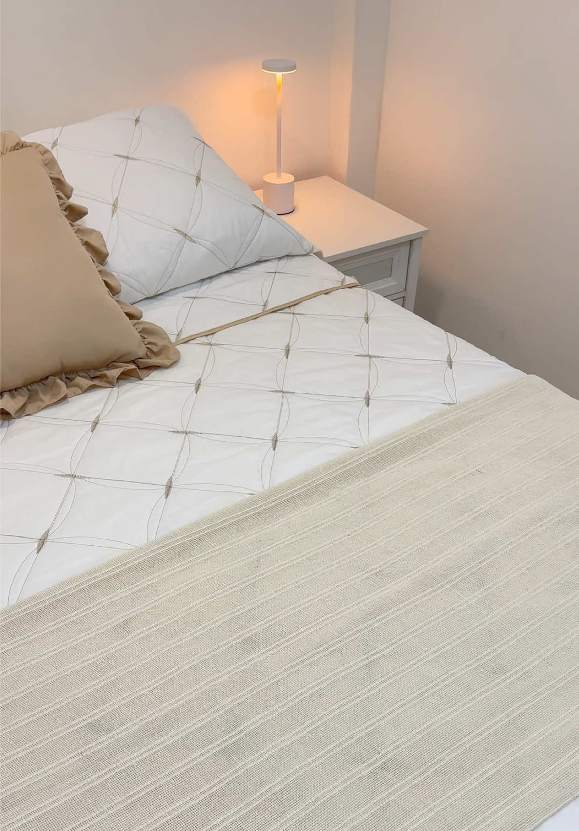 Comprinhas na Shopee para decorar e transformar meu quarto! #shopee #comprasshopee #decoracaoshopee #achadosshopee #decoracaocriativa #shopeehaul #shopeecheck #achadinhosdashopee 