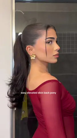 have u ever seen such a bump-free slick back?! #slickback 