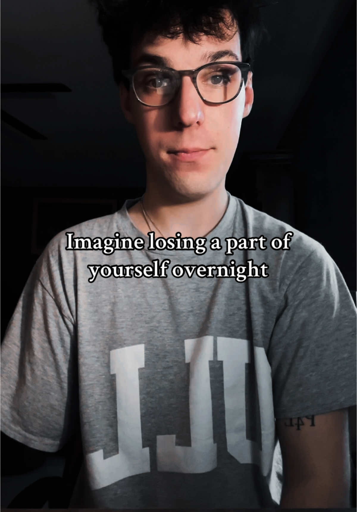 Here's what nobody tells you about cancer-my journey might surprise you. The journey through cancer and the fight after losing my arm is one I never anticipated, yet here l am, standing stronger than ever. My heart is filled with gratitude for every moment-every struggle that has shaped me. It's in this battle that l've discovered the true depths of my strength, the importance of community, and the sheer power of determination. I encourage anyone finding themselves faced with a struggle to remember: we're not defined by what we lose, but by how fiercely we fight. Let's keep inspiring each other to rise! #cancertok #cancer #cancerfighter #cancerawareness #cancerwarrior #sarcoma #tumor #foryoupage #fyp #fypシ #4upage #viralvideo #stage4cancer #amputee #amputation #makemefamous #blowthisup #dontletthisflop #fuckcancer #community 