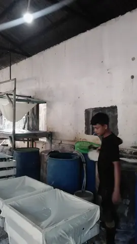 masa depan masih panjang😇#kulipabriktahu #batam #piayu #bojonegoro_jawatimur #anakrantau #fyp 