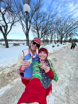 Annual Santa Shuffle run to start of the hokiday season! #run #Running #wintervibes #holidayfun #getoutside #fyp #for @Brooks Running 