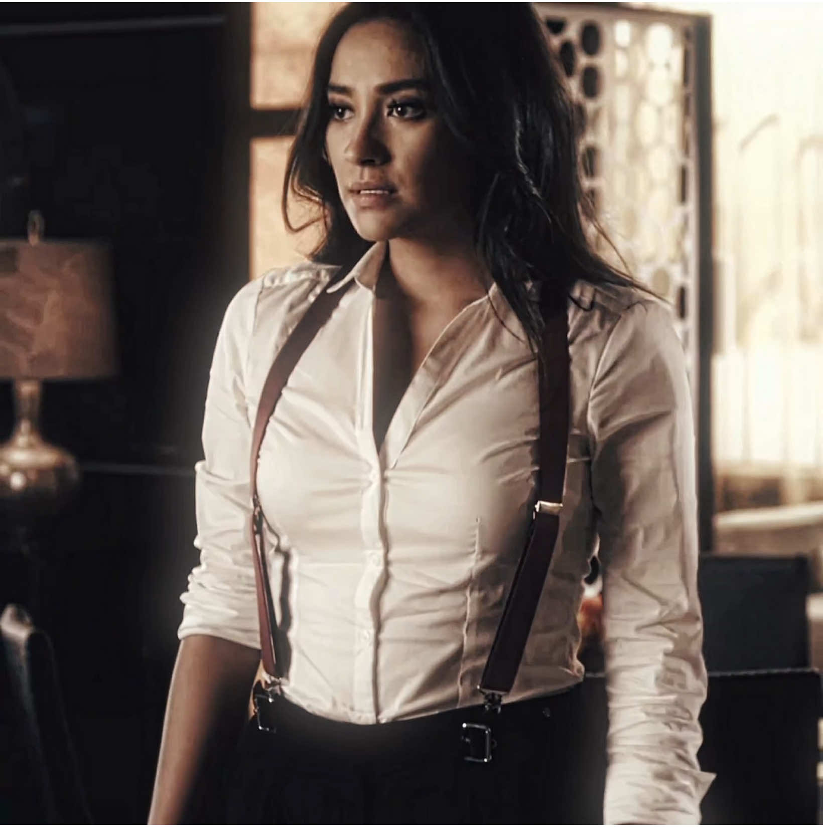 hello she is so fine | #emilyfields #emilyfieldsedit #prettylittleliars #prettylittleliarsedit #pll #plledit #foryoupagе #fyppppp #viral #goviral | 