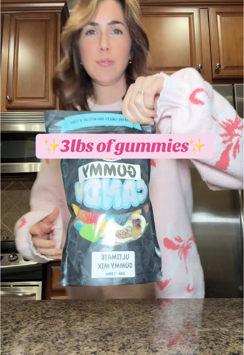 This bag is huge! I love the variety of gummies and hiw rach of them are delicious! #gummies #gummymix #gummy #candy #candyreview #foodtiktok #foodontiktok #FoodTok #candytok #tiktokshop #tiktokshopping  #tiktokfinds #giftguide #ttsdelight #TikTokShopHolidayHaul  #cozycountdown #spotlightfinds  #NewYearNewAura  #holidaygift #holidayshopping #stockingstuffer 