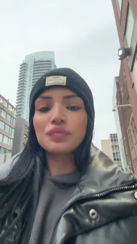 #foryoupage #forypupage❤️ #harleenutradhi #torontolife #fitnessmotivation #Fitness #gym #girlfit 