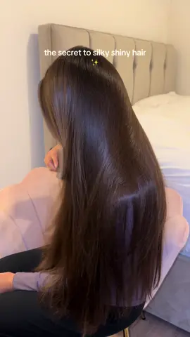 @Kérastase my no1 💛 #hairtok #straighthair #longhair #hairgoals 