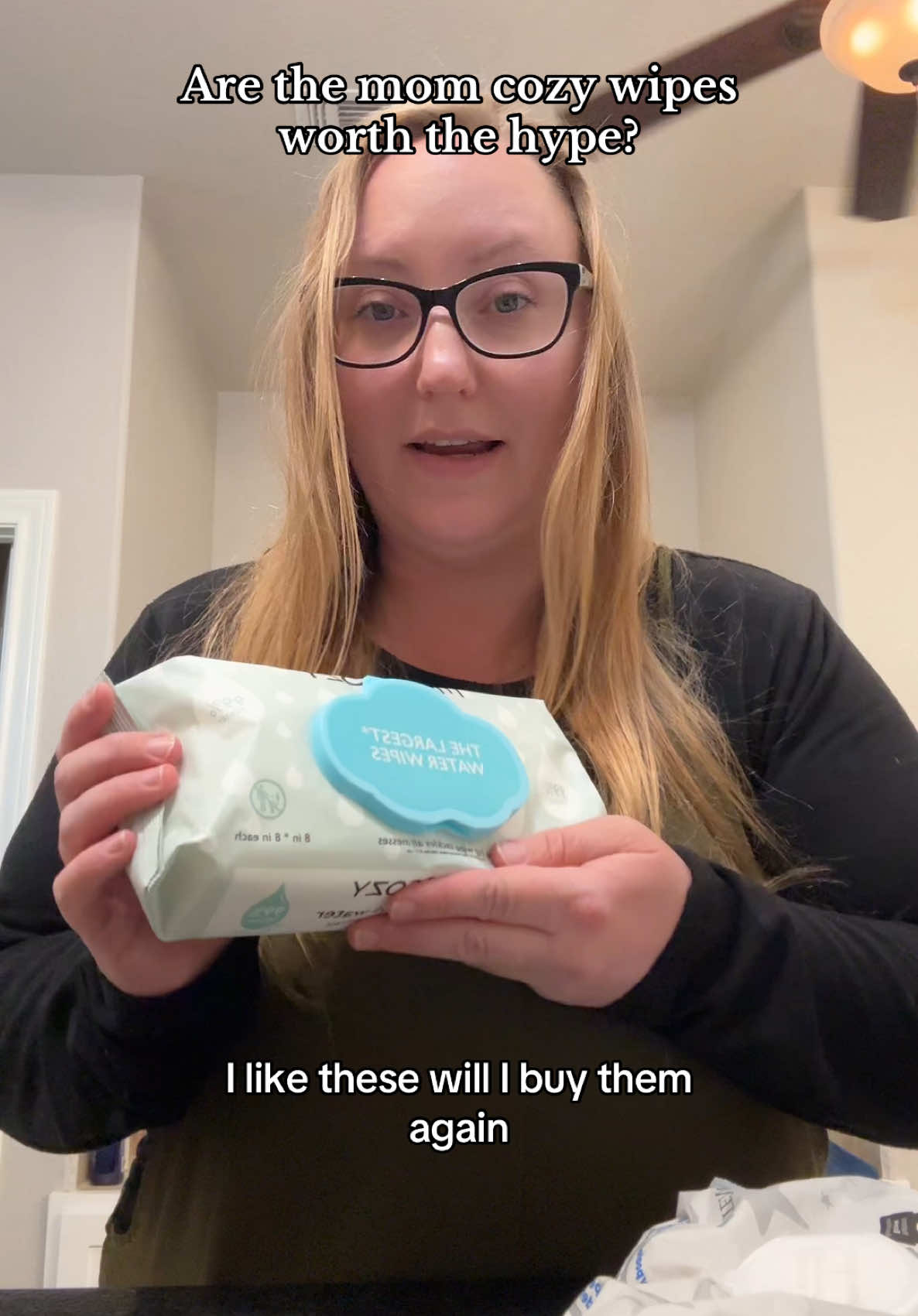 My honest review of the mom cozy water wipes #momcozy #momcozywipes #babywipes #babywipesreview 