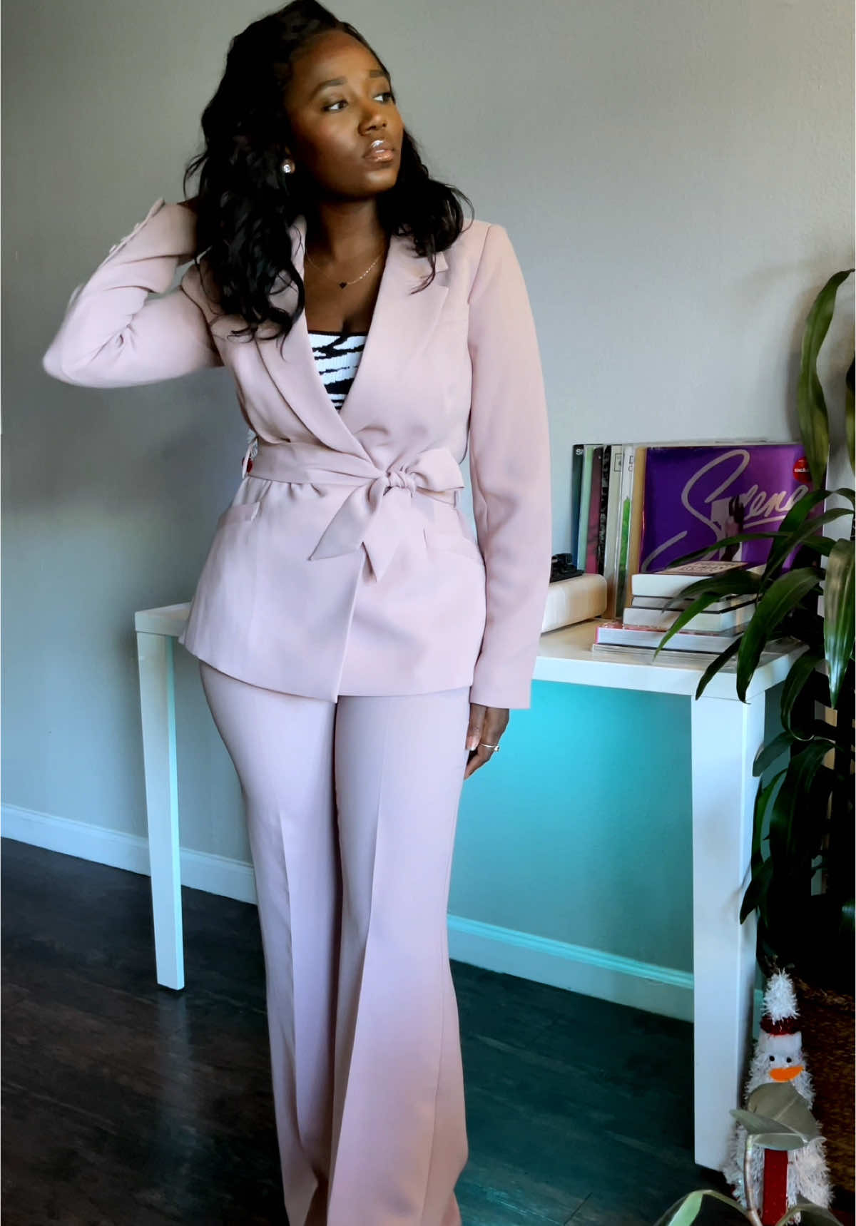 Dressed for a big meeting day 🤗🎀 #fallfashion  #falloutfits 