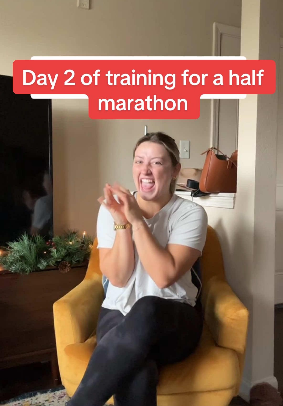 Day 2 of training for a half marathon as a new runner!! (Tips and sports bra recommendations are greatly appreciated lmao😅) #runnergirl #halfmarathon #runningtips #beginnerrunner 