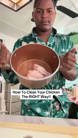 This is how you clean your chicken #fyp #viral #chicken #cooking 