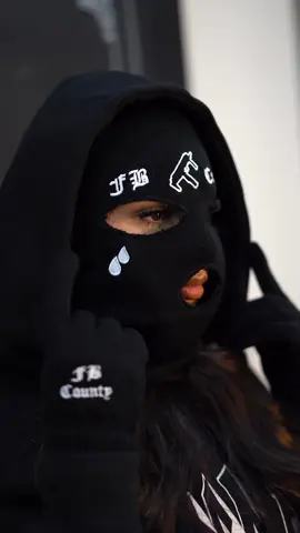 Day 8 of “12 Days of Christmas!” Today’s drop is Gangster Ski Masks 😷! Keep your head warm while staying incognito 👊 #fbcounty #12daysofchristmas #holidayshopping #skimask 