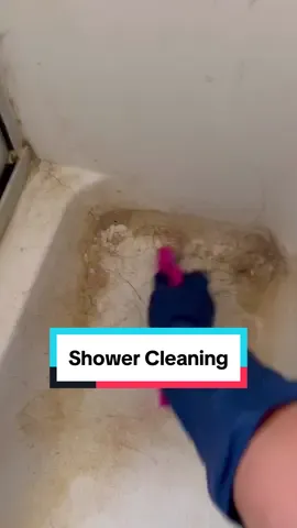 @Scrub Daddy Tangerine Clean is amazing. It saved this shower. You can use my code Vanesa15 on their website! #clean #scrubdaddypartner #shower #cleaning #CleanTok #bathroom #howto 