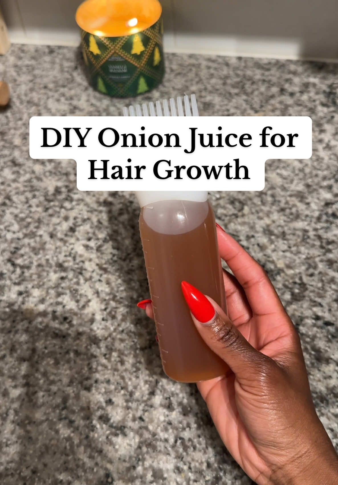 Replying to @mya💛 For those wondering, here’s a simple and easy recipe to make onion juice. I started using this several years ago because of Green Beauty on YT—shoutout to her! 🤎 This recipe promotes thicker, healthier hair growth. Try it out and let me know what you think. I hope this helps! #naturalhairtips #4chair #hairgrowth 