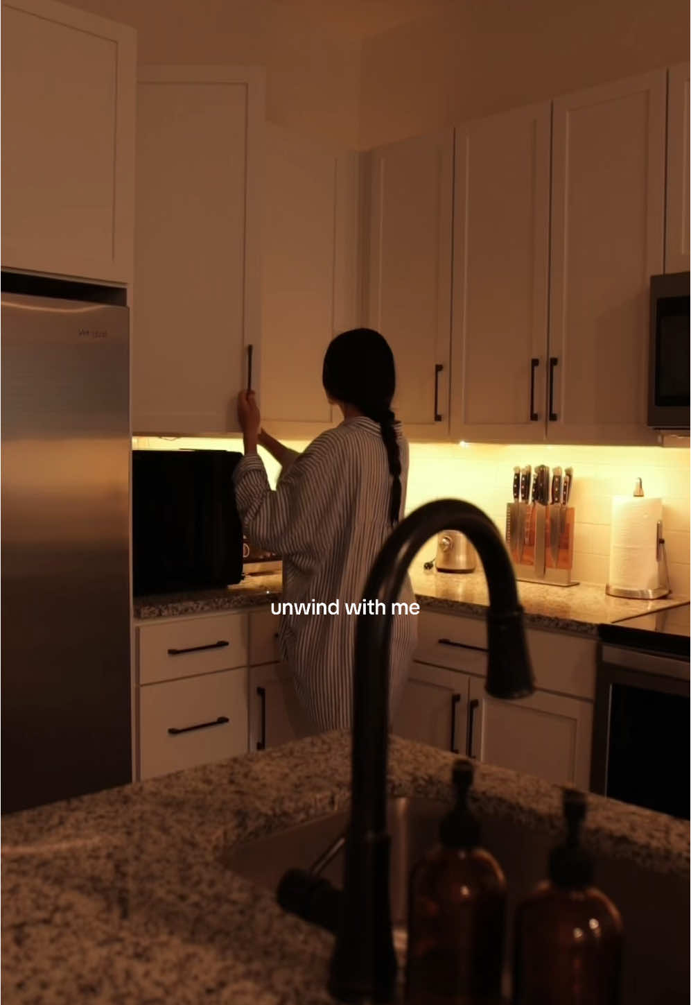 cozy night at home #aesthetic #unwindwithme #nightroutine #eveningroutine 