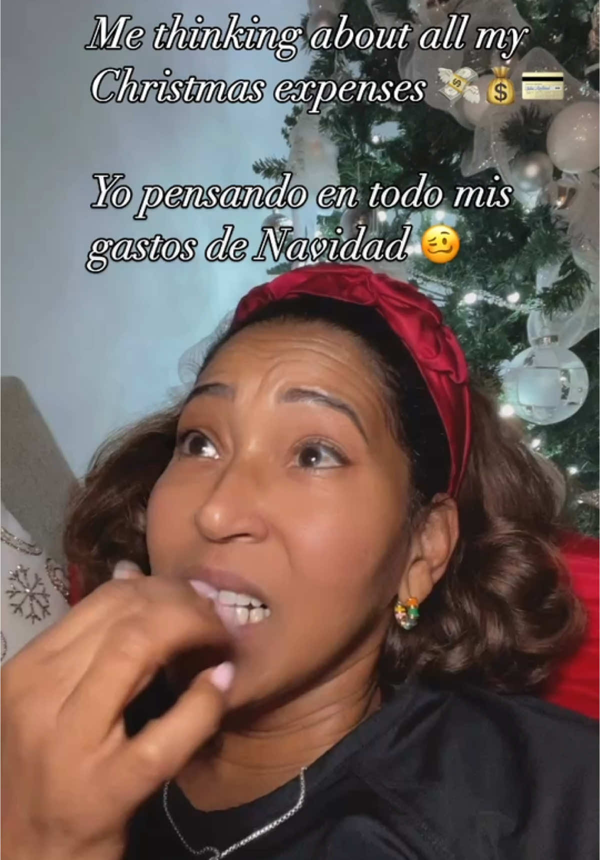 Quien de ustedes estan pasando por esto 🤦🏽‍♀️🤣😂 Who of you are going through this 🥴🤣🤣 #christmas #christmastiktok #budget #nomoney #nohaydinero #fyp #paratii #viralvideos 