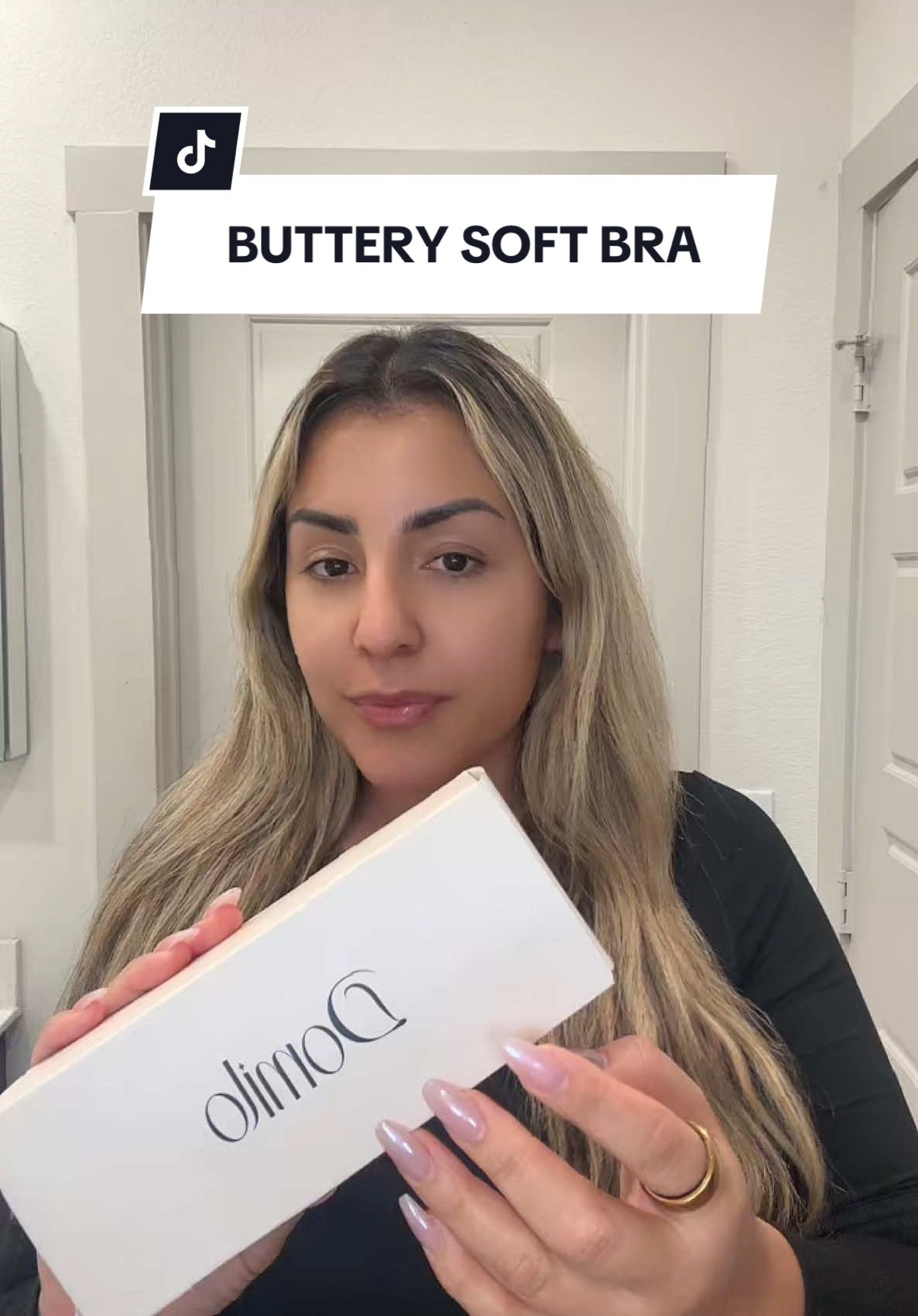 With a good bra, literally anything is possible #oeakbra #tiktokholidays #holidayhaul #bra @OEAK-Bras 