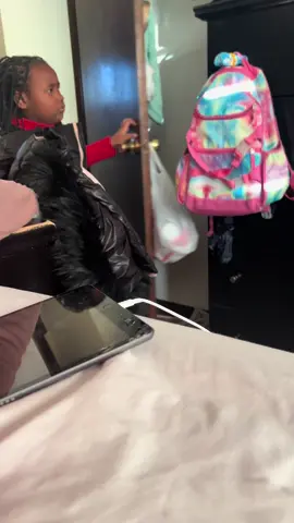 When i say every morning 7:30am i find myself arguing with a 5 yr old if she doesnt have a dress or skirt to wear this was pure comedy i was in tears i cant make this up my kids are hilarious 😂😂 #fyp 