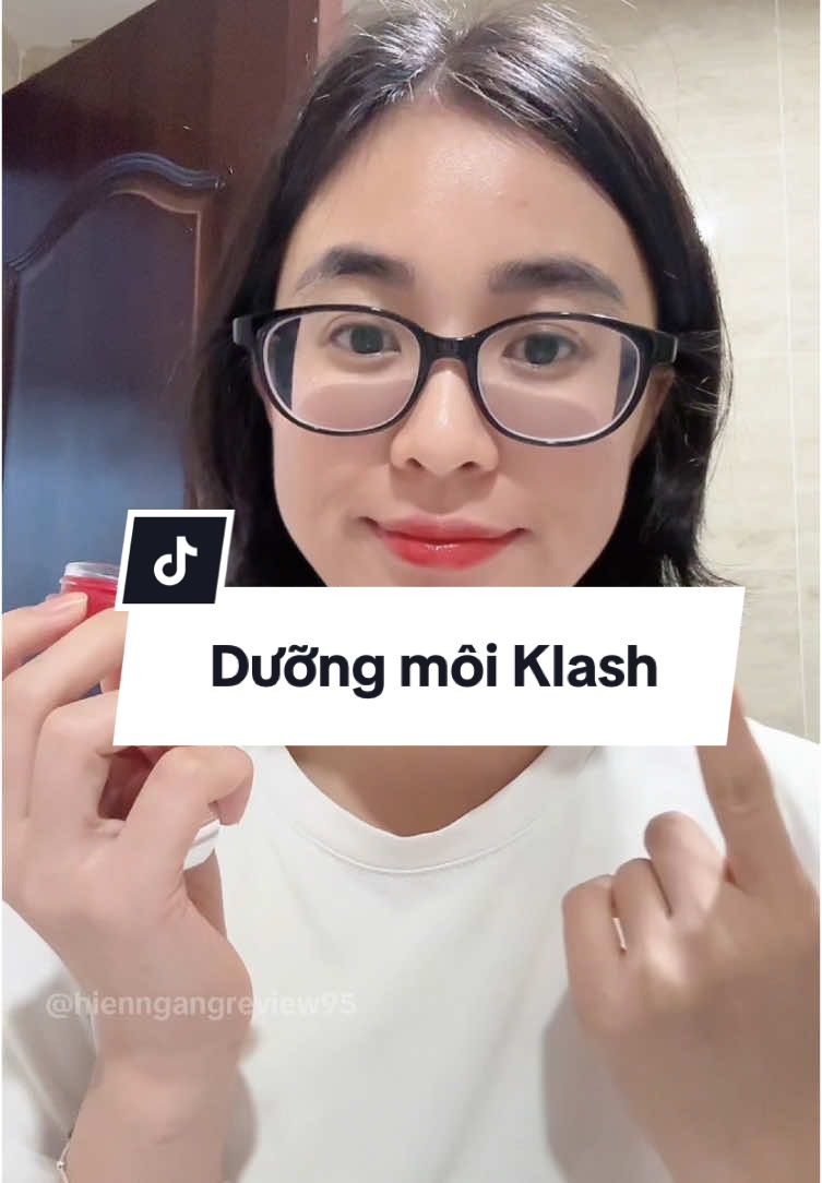 Team khô môi, tróc môi nhất định nên thử son dưỡng môi này nhớ #sonduongmoi #sonduongmoihong #sonduongmoicomau #klash #review #hienngangreview✅ #xuhuong #viral 