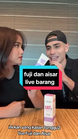 Ini kan yang kalian tunggu-tunggu fuji dan aisar live baren!!!g#uti #utilidadepublica #fuji #fujian #fujiantiutami #fujiantiutamiputri #fujiian #fujian🖤 #fujigalasky #fujiantiutamiputri❤️❤️ #fujifilm #aisar #aisarkhaledd #fadlyfsl #gala #galasky #fanslove #fansfuji #heters 