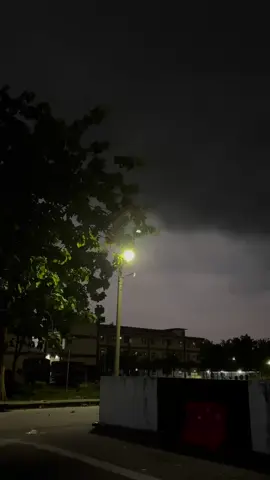 Kata kata Apa Yang Mau disampaikan #xyzbca #storywa #perlukatakatasemangat #polosanvideo #vibesmalam #4u #sadstory #fypシ 