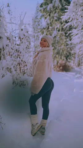 Live now;) ____________________________________________________________  #capcut #2025 #foru #leggingsoftiktok 