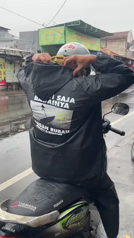 hujan deras di bulan desember #quotes #design #katakata #fyp #diksideep #jashujan 