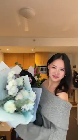 How do i explain this feeling to a boy 🌼