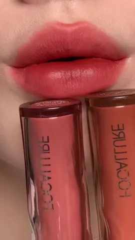 my go to ombre lips, hasilnya nge blend banget di bibir 😍 #focallurebeauty #focallurebeautyshow #PromoGuncang1212 #newarrivalday #velvetmatte #ombrelips