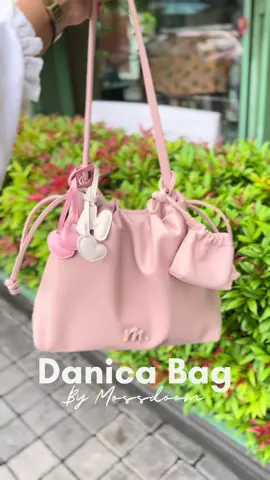 Akhirnya yang ditunggu-tunggu launching juga tas viral mossdoom 🥰 @MOSSDOOM #mossdoom #danicabag #totebag 