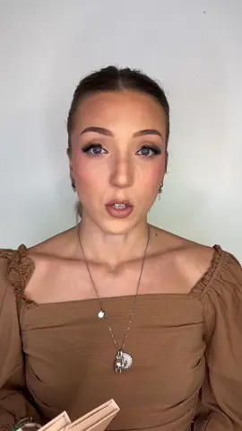 ✨ Vos cils, mais en mieux ! ✨ Découvrez nos cils magnétiques iconiques, la solution parfaite pour un regard intense sans colle ni galère 😍. ✅ Faciles à poser en quelques secondes ✅ Réutilisables jusqu’à 1 an ✅ Résultat volumineux et naturel Avec nos cils magnétiques, chaque regard devient une déclaration 💋. Prête à essayer ? 👉 Shoppez maintenant et transformez votre routine beauté ! #CilsMagnétiques #BeautyGoals #RegardDeRêve