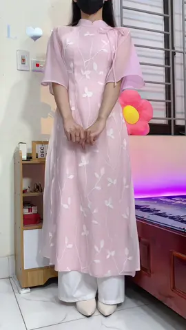 Set áo dài cách tân thêu hoa xinh nha #aodai #aodaicachtan #aodaitet #xuhuongtiktok 
