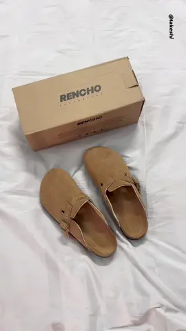 Dép Da Bít Mũi cho mấy bồ nè #dép #takeshi #iamtakeshi #unboxing #unboxingvideo #takeshireview #localbrandvietnam #review #MTK #localbrand #christmas #2025 #rencho #dépsục @RENCHO 