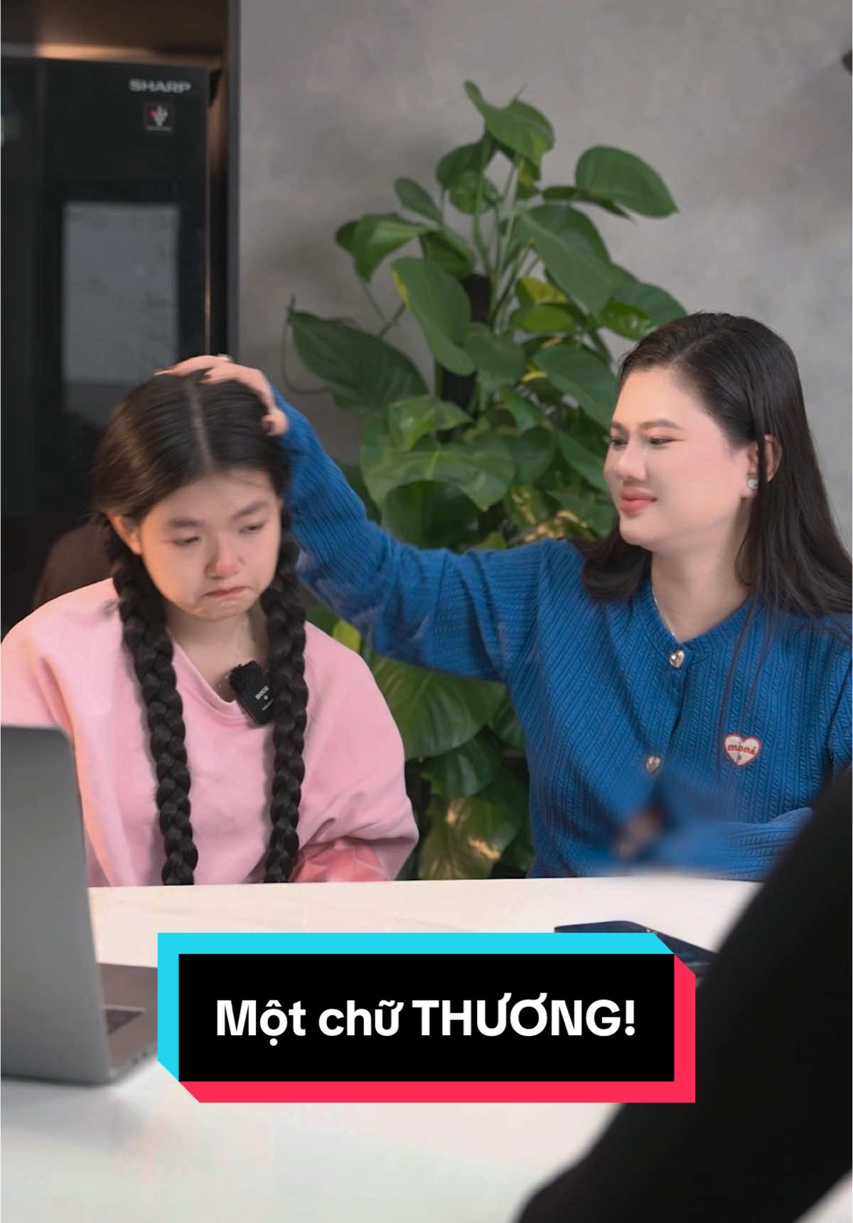 Trả lời @Boss cafe Cô em gái bé bỏng năm nay cũng bước sang tuổi 19 rồi, thương xót lắm nhưng vẫn phải dạy, phải bảo để em hoàn thiện hơn mỗi ngày. Yêu em gái của chị!  #vingoclan #vuthedam #dalaliacademy #dalali #khoahoclivestream #daodienvingoclan 