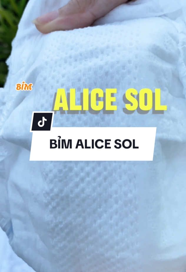 Bỉm Alice Sol đến từ Hàn Quốc #bimchobe #tabimalicesol #alicesol #tabimhanquoc #rainvang #tiktokshop1212 #xuhuong 