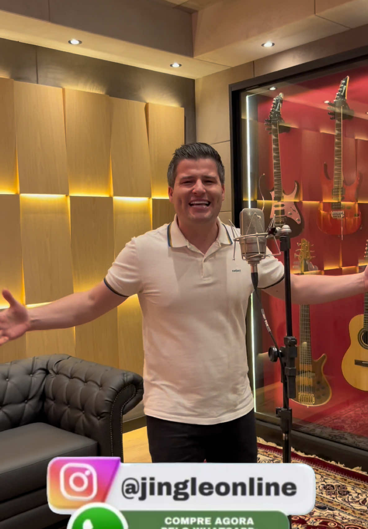 🚀 Destaque sua marca com um jingle único! Crie uma melodia que seja a essência do seu negócio e conquiste novos clientes. Vem com a maior produtora de Jingle do Brasil e veja sua marca brilhar! 🎶💡 Entre em contato 🚀 📲 54 999143831 #jinglecomercial #jinglecriativo #publicidade #publi #publicidademusical #jinglepersonalizado #marketing #marketingmusical #musicaparaempresas #identidadesonora #anúnciocommúsica #publicidadeepropaganda #propagandamusical #criaçãodejingle #jingledeimpacto #destaquesuamarca #jingledequalidade #jingleexclusivo #jingleinesquecível #negóciosonline 